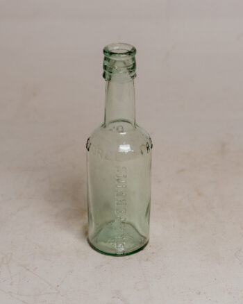 GB346 1920s Lea & Perrins Bottle