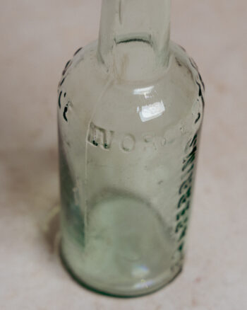 GB346 1920s Lea & Perrins Bottle