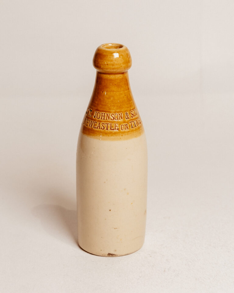 J.T. Johnson Newcastle Bottle [sw203]