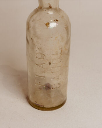 GB351 Flag Sauce Bottle