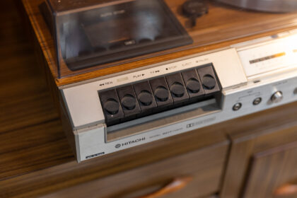 Lecteur 8 Pistes Hitachi S-120E Vintage - Pour Pièces Ou Collection (Non Testé)
