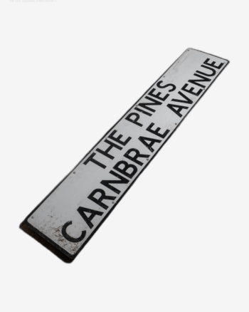 Street Sign – The Pines Carnbrae Avenue