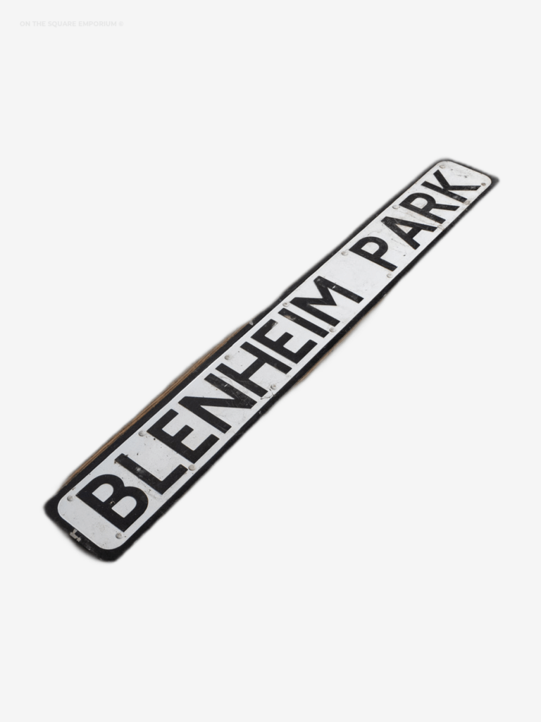 Street Sign - Blenheim Park