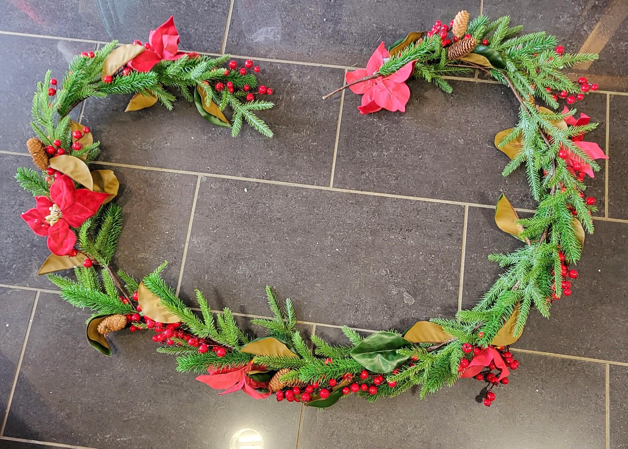 Large Poinsettia Garland