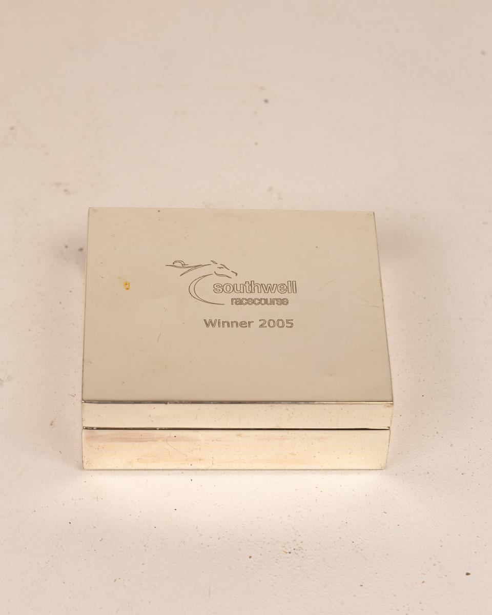 Southwell Racecourse Winner 2005 Box