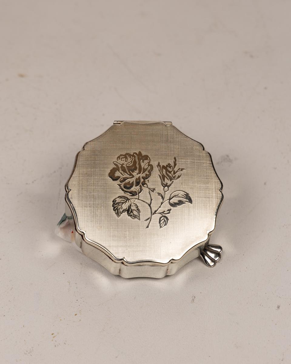 Vintage Silver Compact with Floral Design