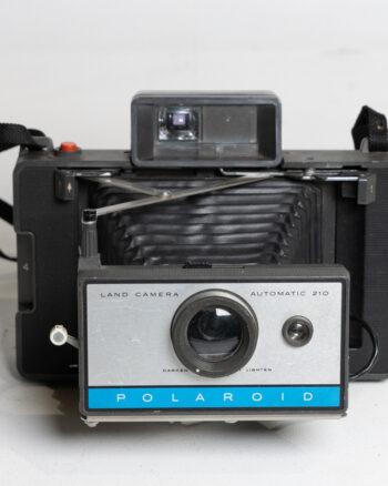 Polaroid Land Camera Automatic 210