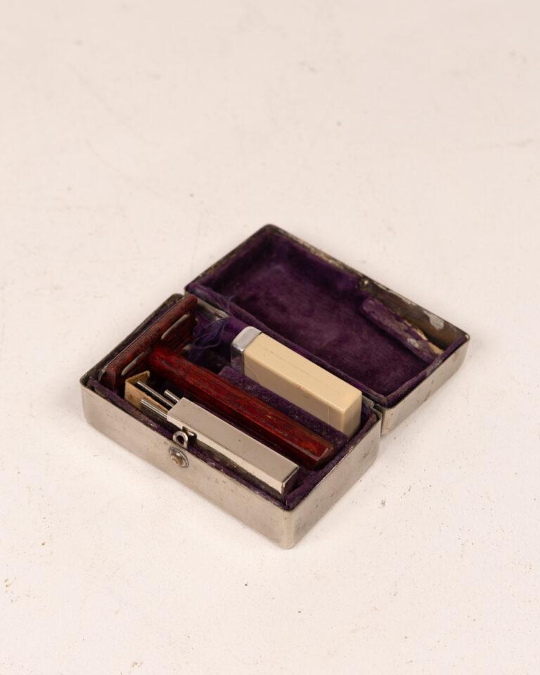 Vintage Shaving Set