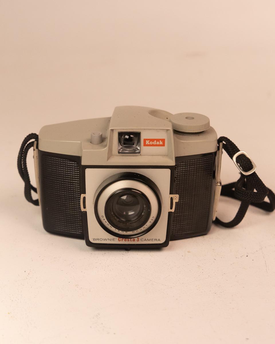 Kodak Brownie Cresta 3 Camera