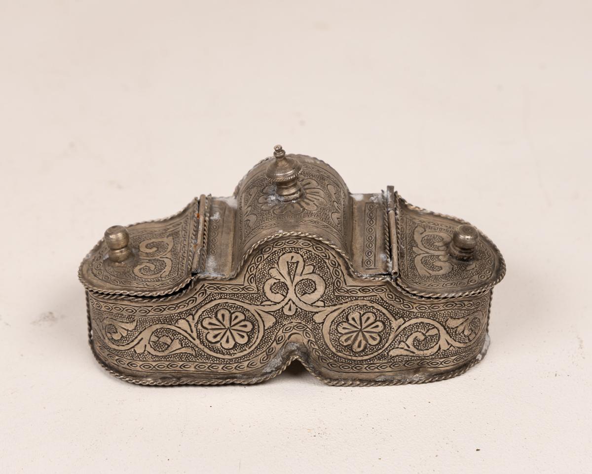 Vintage Metal Decorative Box