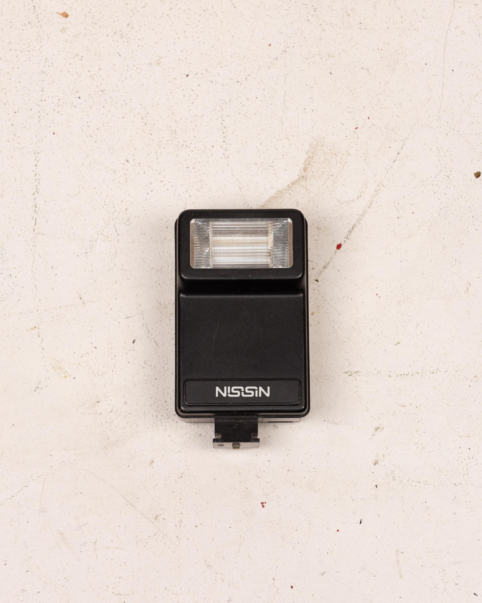 Nissin 18M Vintage Camera Flash – Untested