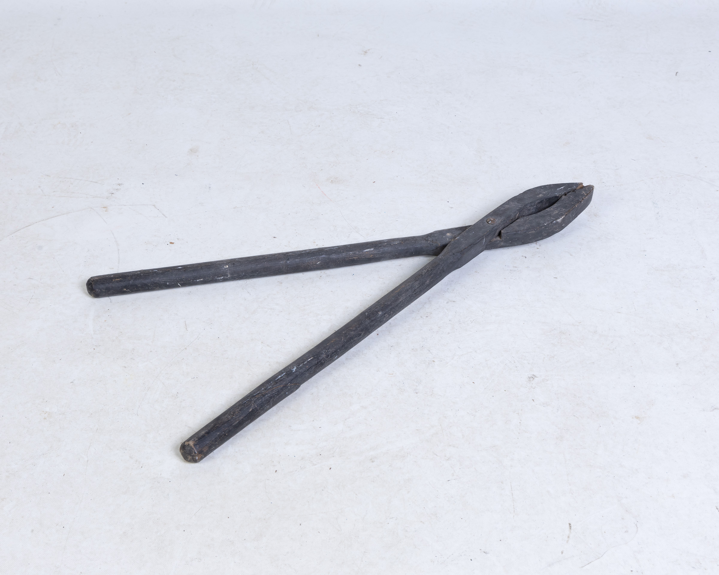 Victorian Thistle Pullers