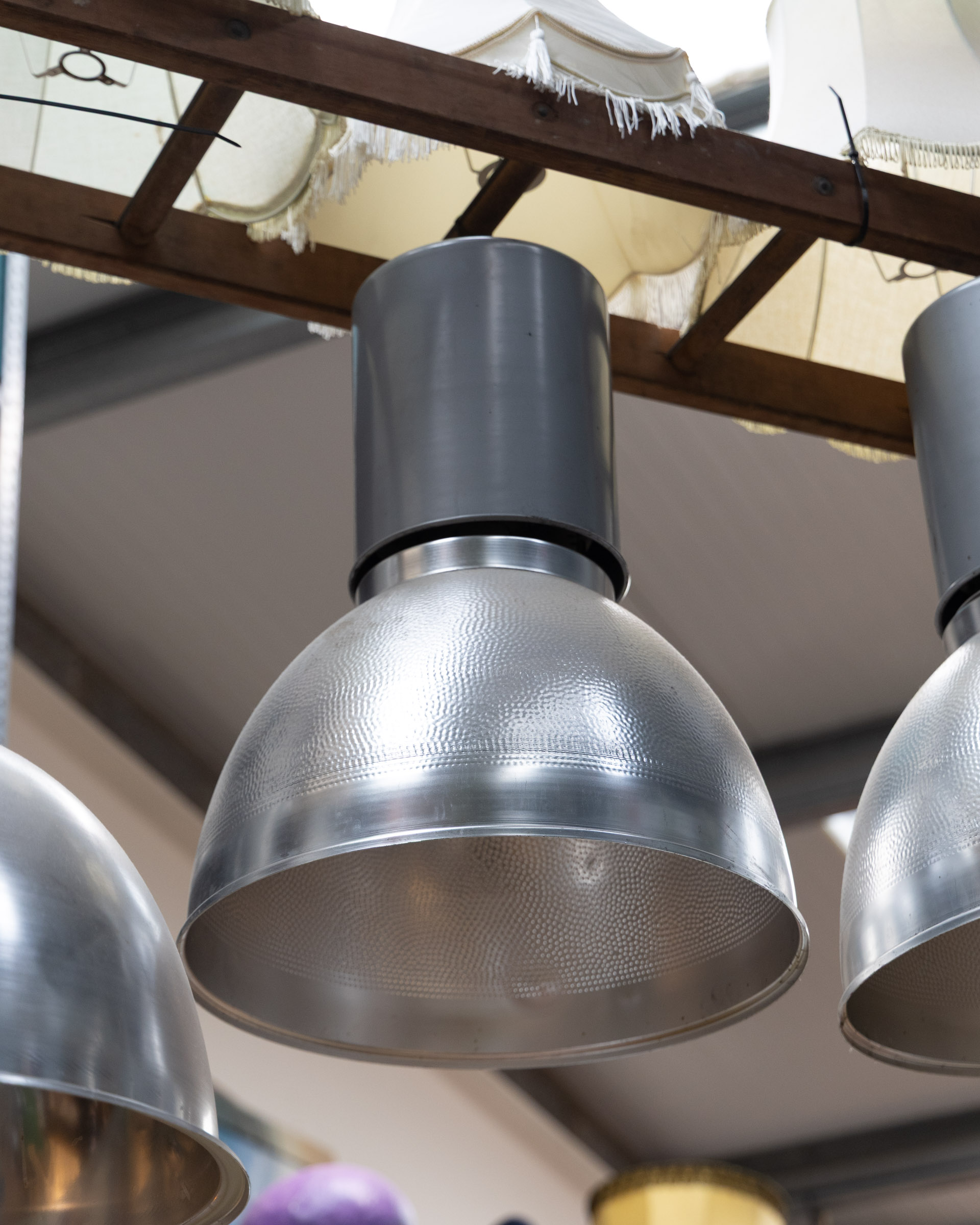 Silver Aluminium Industrial Light Fixture [VARIOUS]