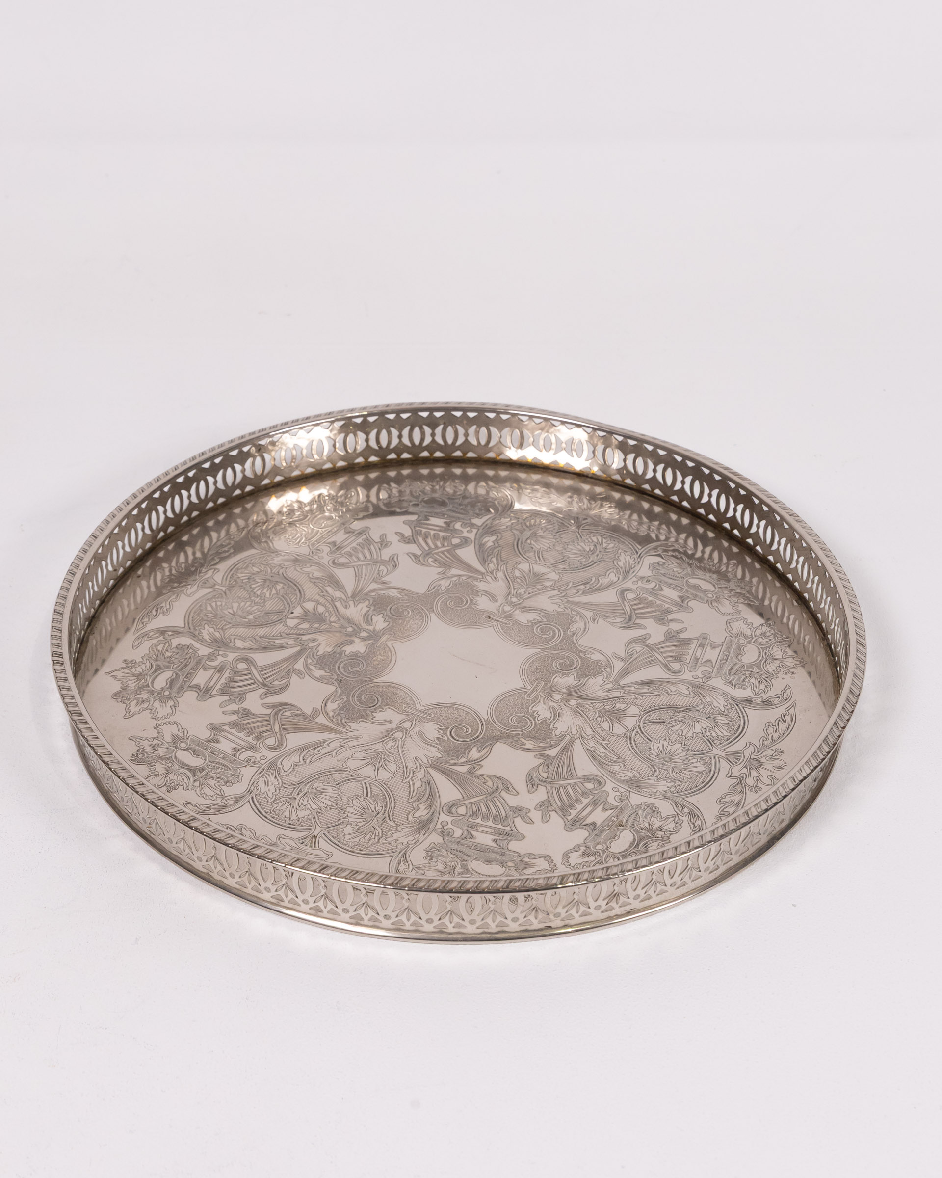 Falstaff Silverplated Tray – Floral & Lattice Design