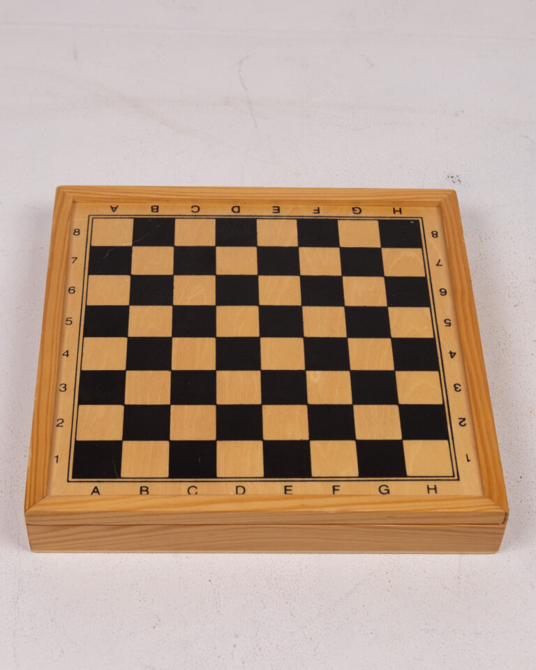 Wooden Chess Set with Chess and Draughts Pieces