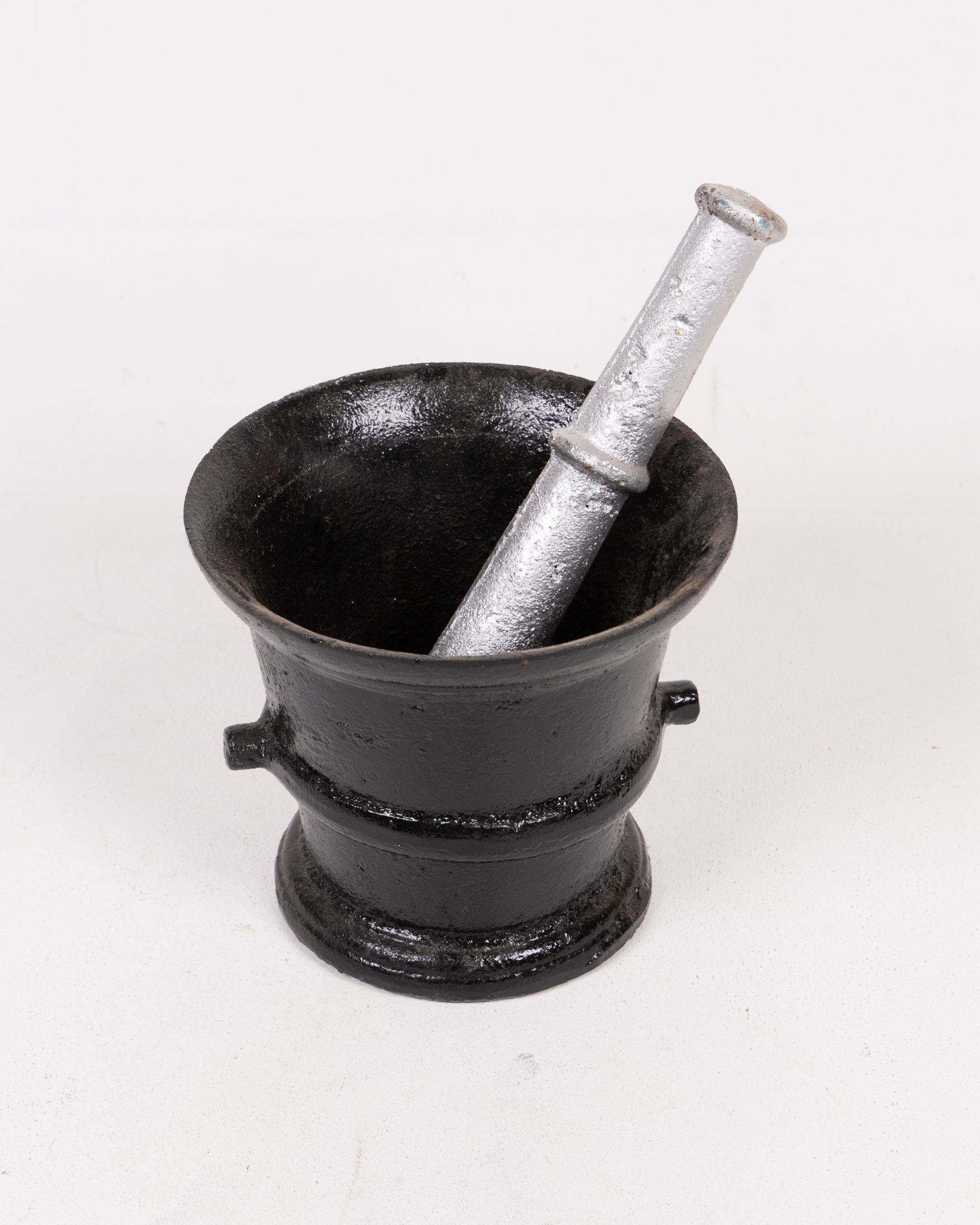 Cast Iron Mortar and Pestle Set