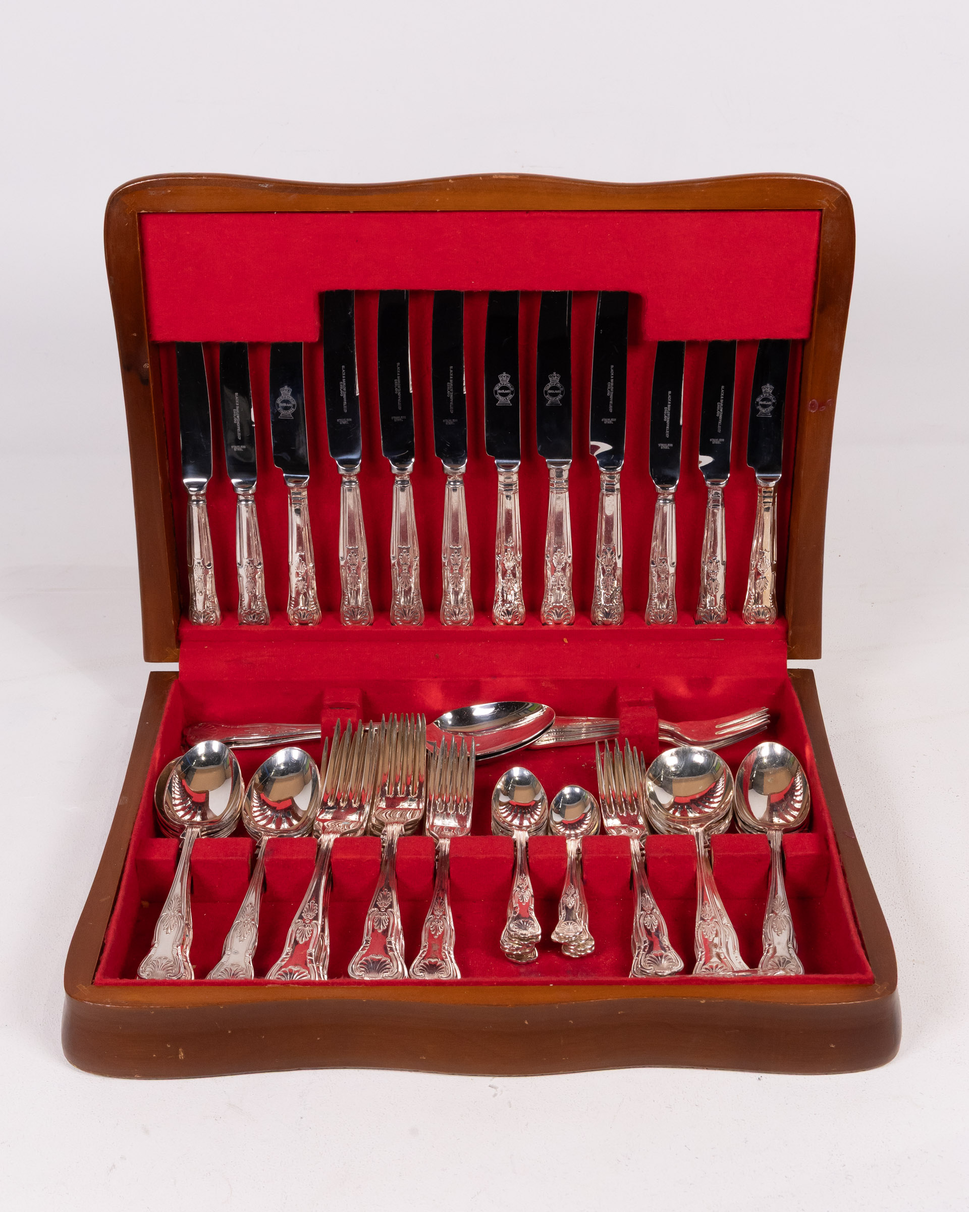 Vintage Slack & Barlow Kings Pattern Cutlery Canteen