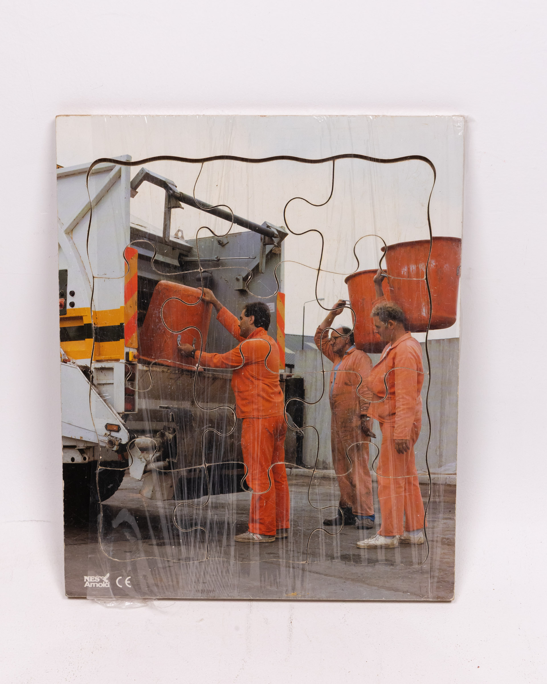 Vintage NES Arnold Jigsaw Puzzle – Refuse Collectors