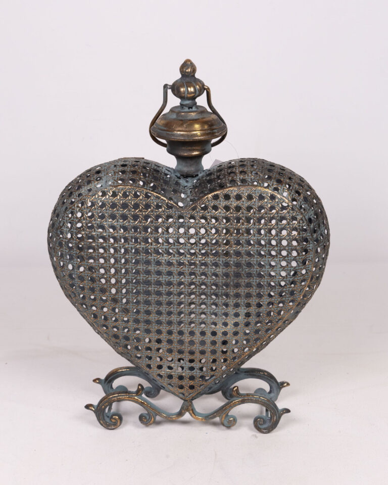 Heart Shaped Metal Candle Holder