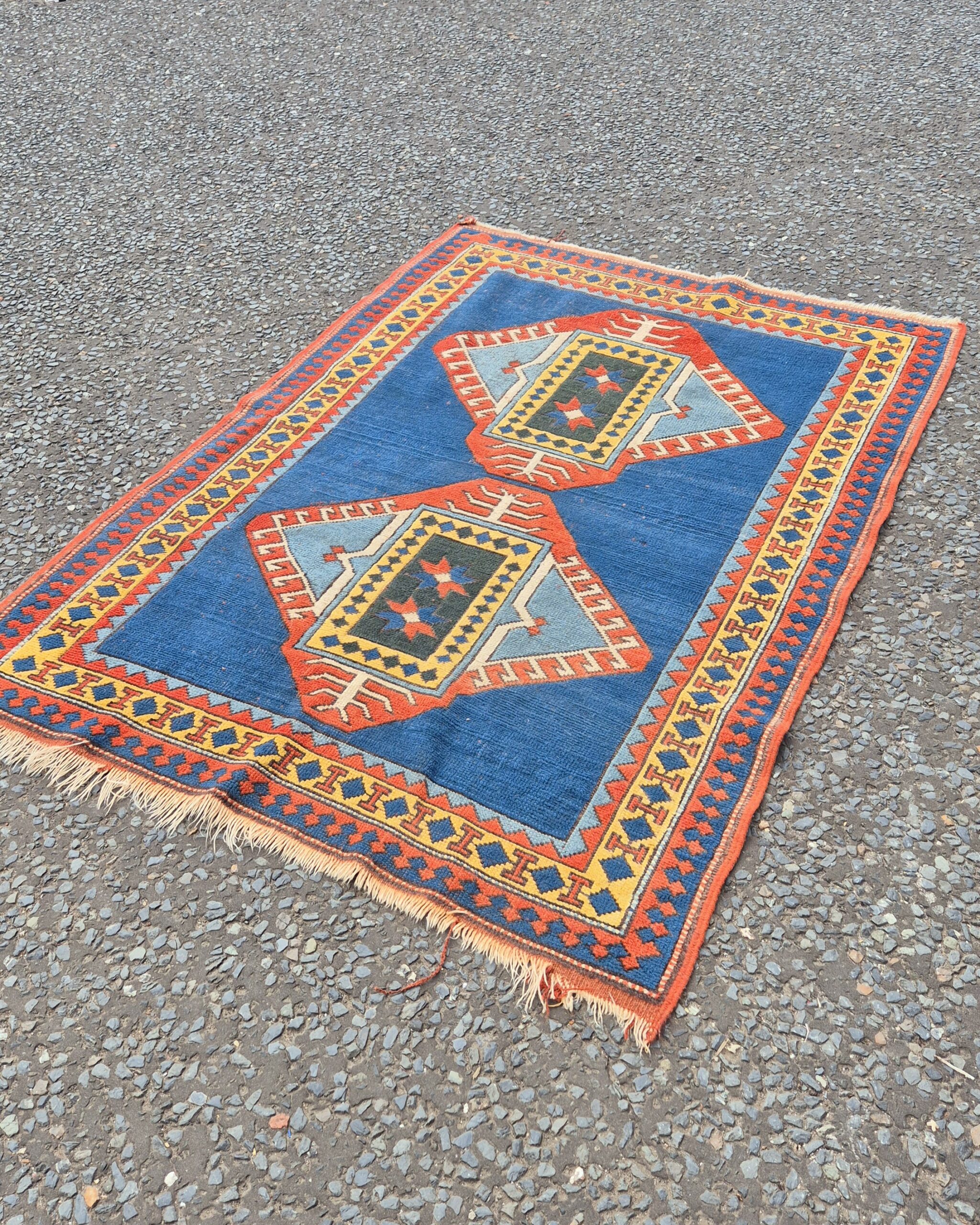 OTS20 Vibrant Patterned Rug with Geometric Motifs in Blue, Red & Yellow