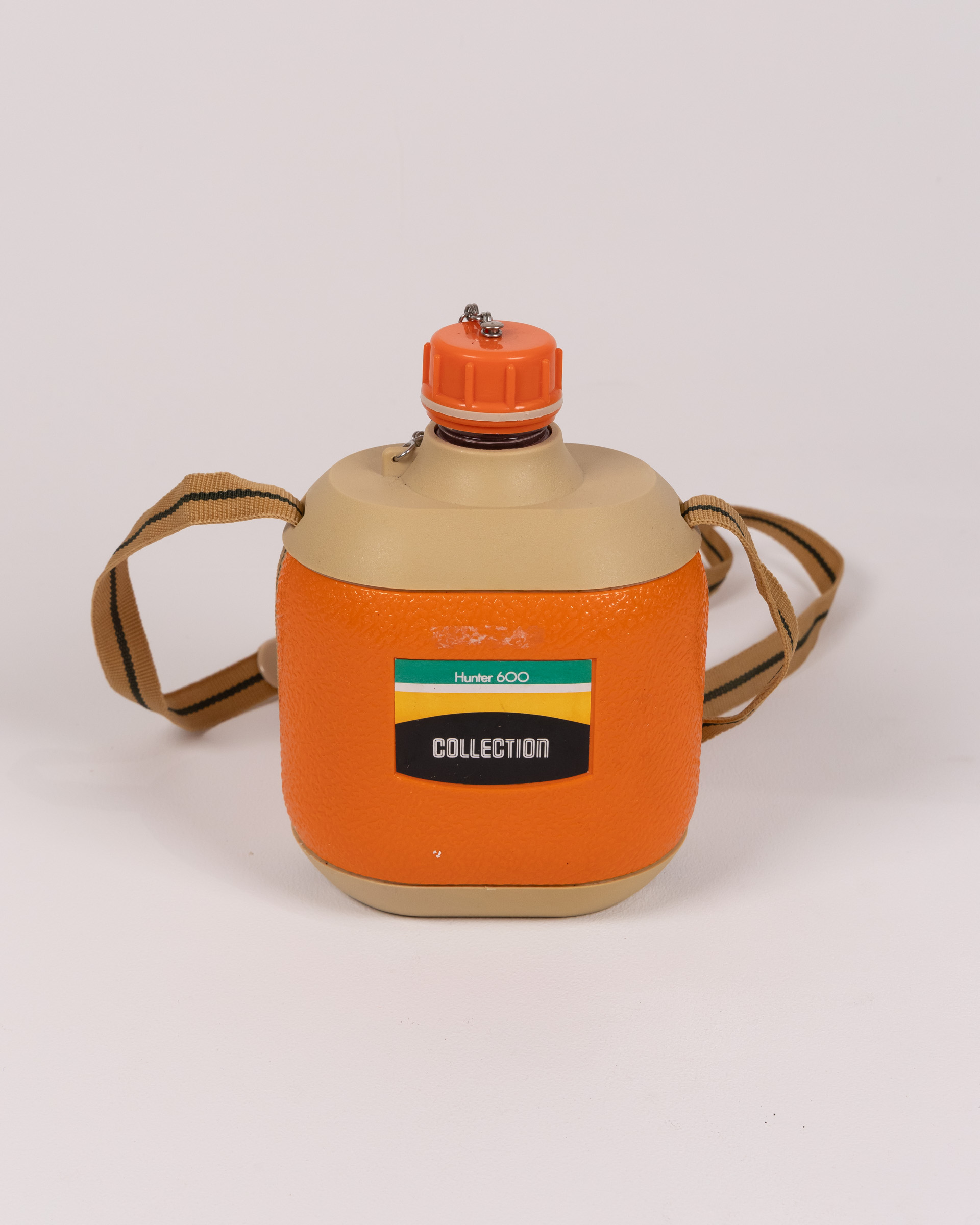 Vintage Hunter 600 Collection Orange & Beige Plastic Canteen