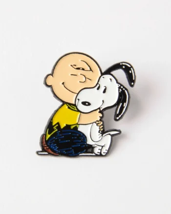 Magpie Peanuts Charlie Brown & Snoopy Hug Enamel Pin Badge