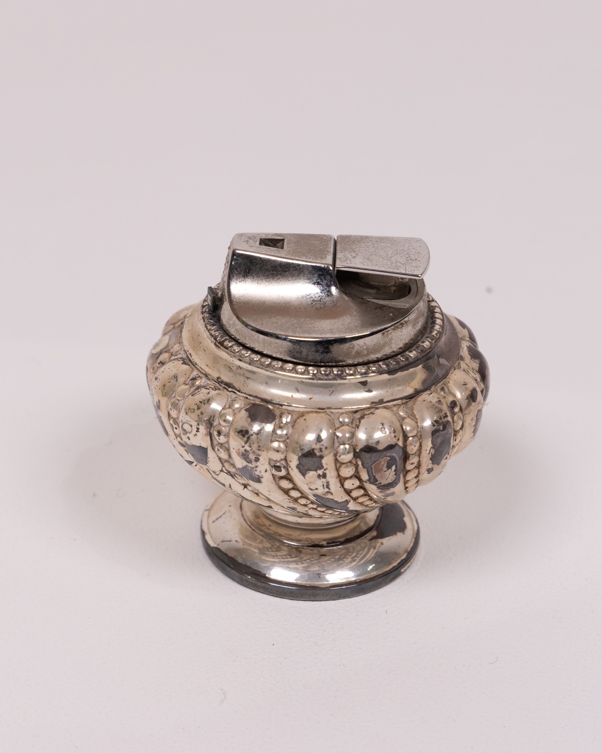 Square Table Lighter Vintage Ronson Table Lighter, Silver Finish Ornate Detailing ...