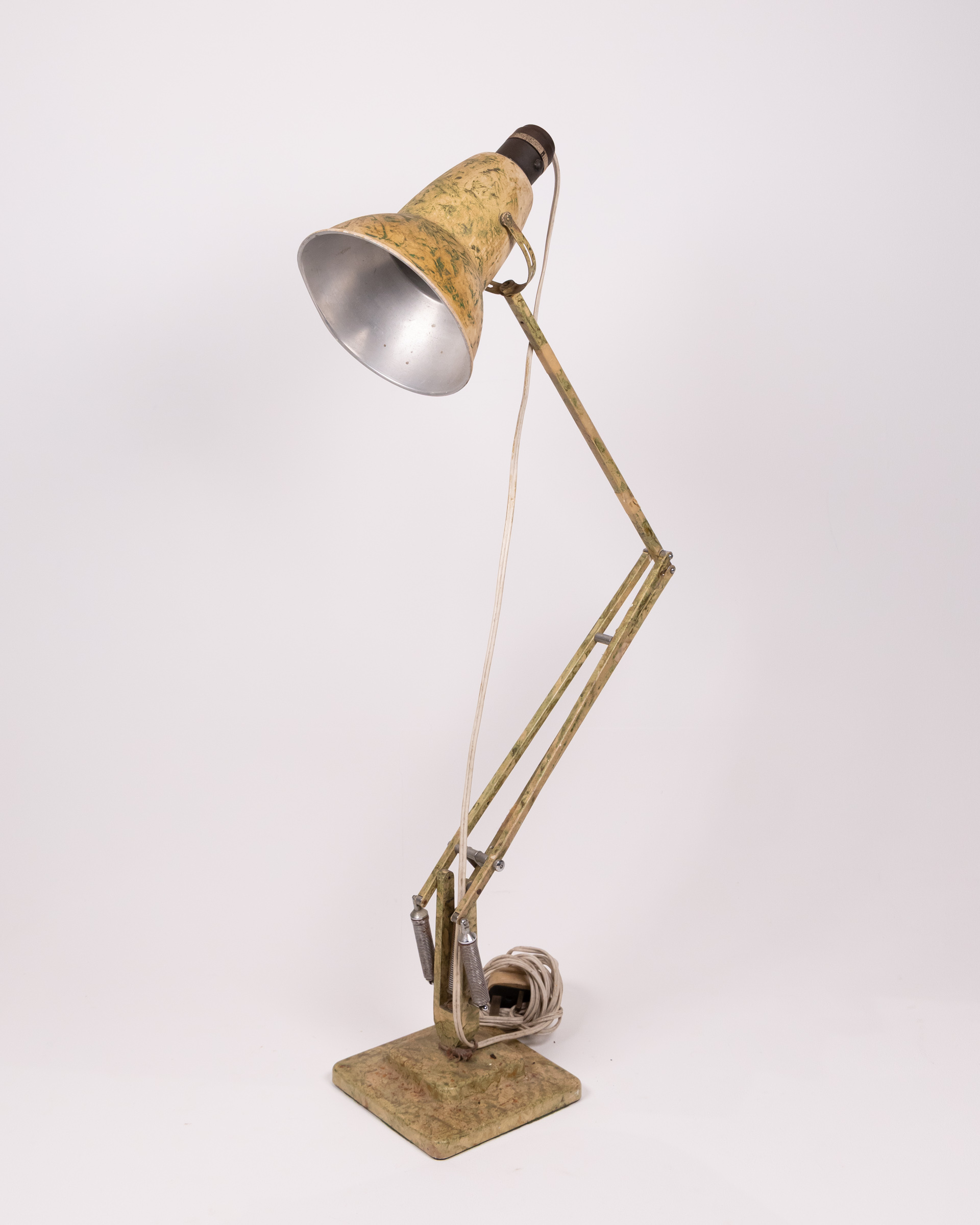 Vintage Herbert Terry Adjustable Cream mottled Green Metal Desk Lamp – Industrial Style
