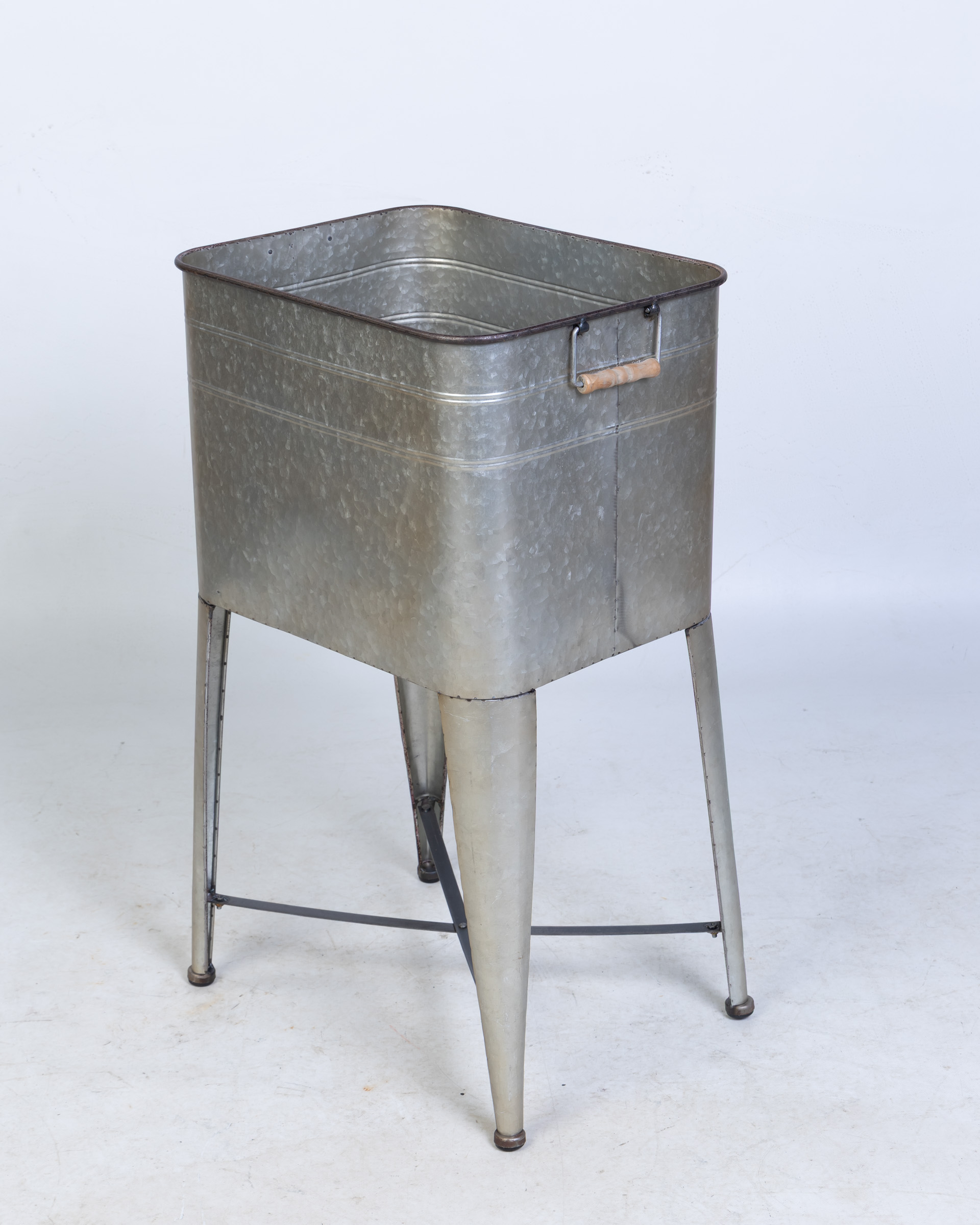 Galvanized Metal Standing Planter with Wood Handles (Large)