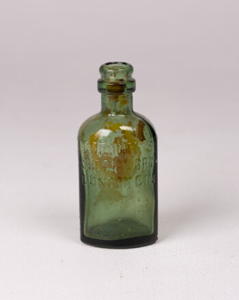 Vintage Gordon's Special Dry London Gin Green Glass Bottle
