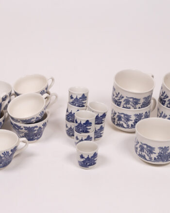 Vintage English Ceramic Willow Pattern Tea, Coffee, Espresso Cup Set