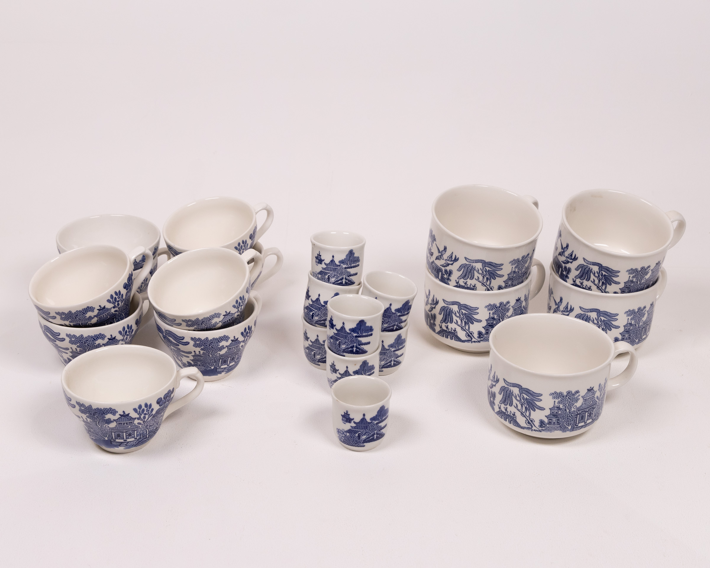 Vintage English Ceramic Willow Pattern Tea, Coffee, Espresso Cup Set