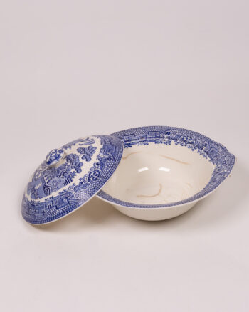 Barratts Staffordshire England Willow Pattern Bowl with Lid, Vintage