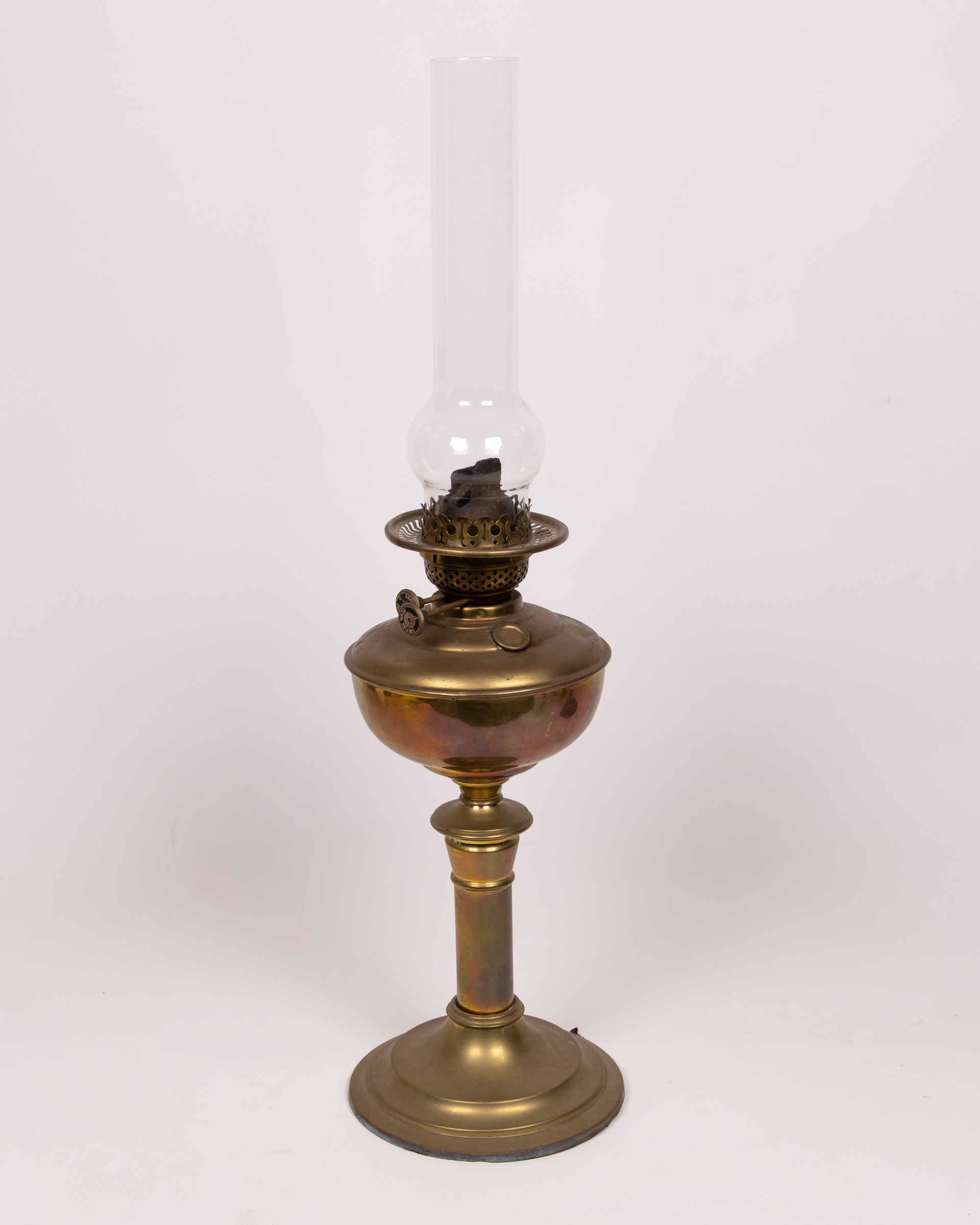 Vintage Brass Oil Lamp with Glass Chimney Classic Lighting