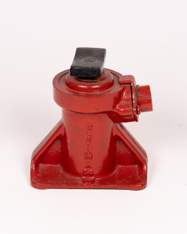 Vintage Red Metal PRIMA 52 Bottle Jack, Collectible Industrial Tool