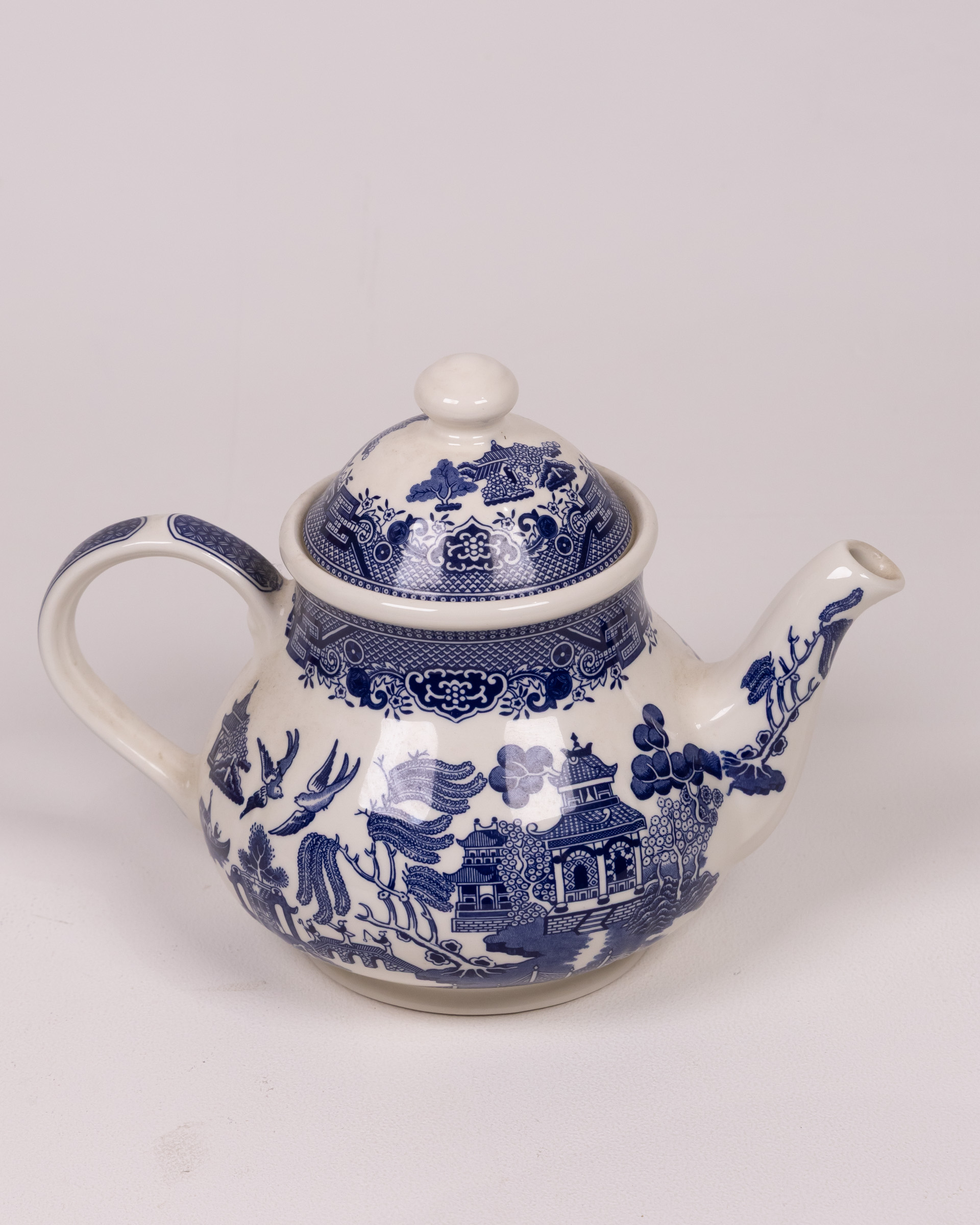 Churchill Willow Pattern Teapot, Fine Bone China Blue & White Teapot
