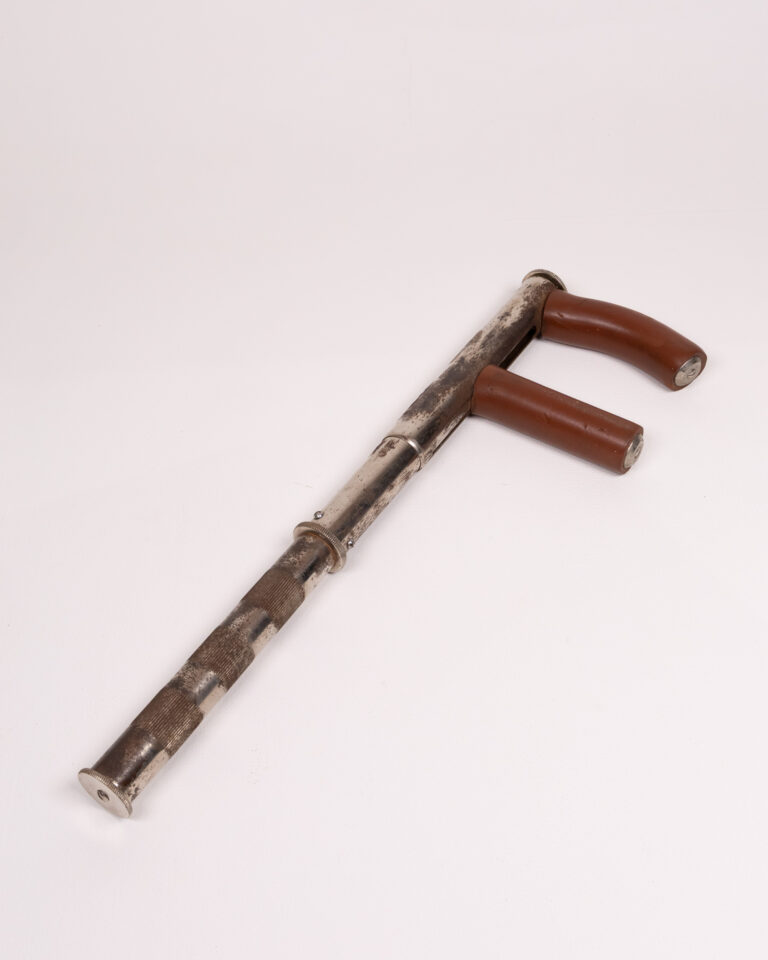 Medical Instrument. Chest bone spreader