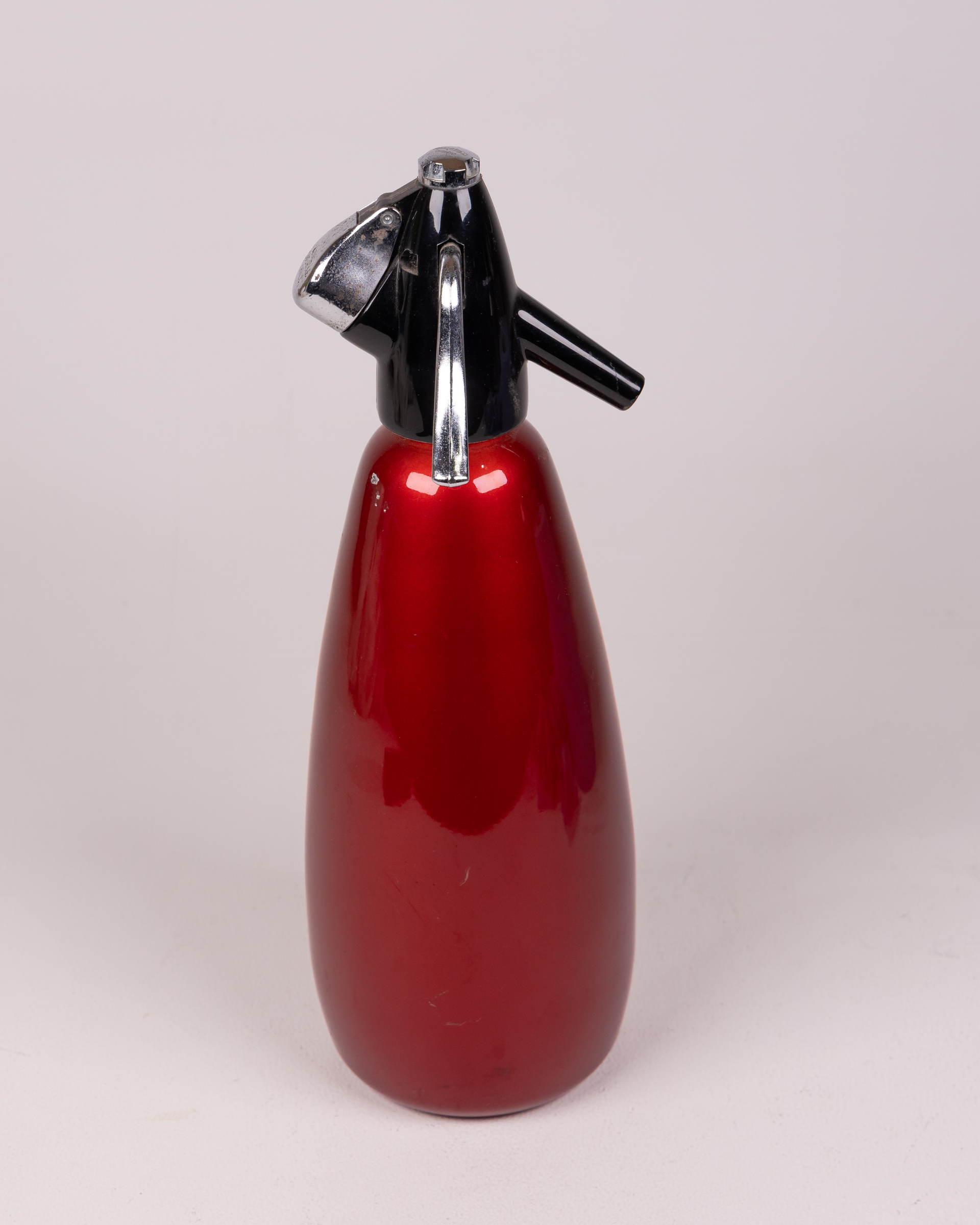 Vintage Red Soda Siphon – Metallic Body, Chrome Accents, Retro Decor