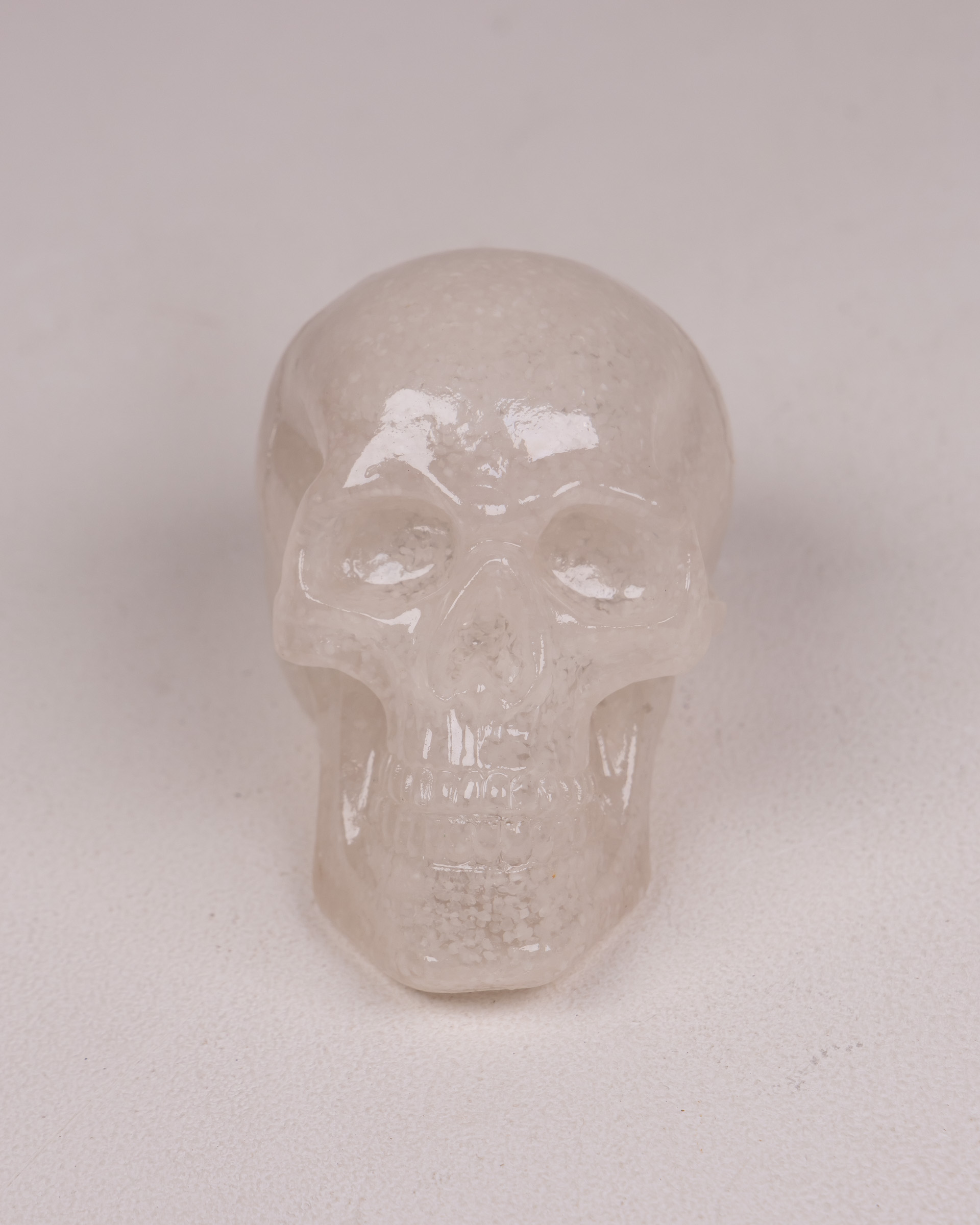 Resin Skull Ornament, Translucent White Skull Decoration, Halloween Decor
