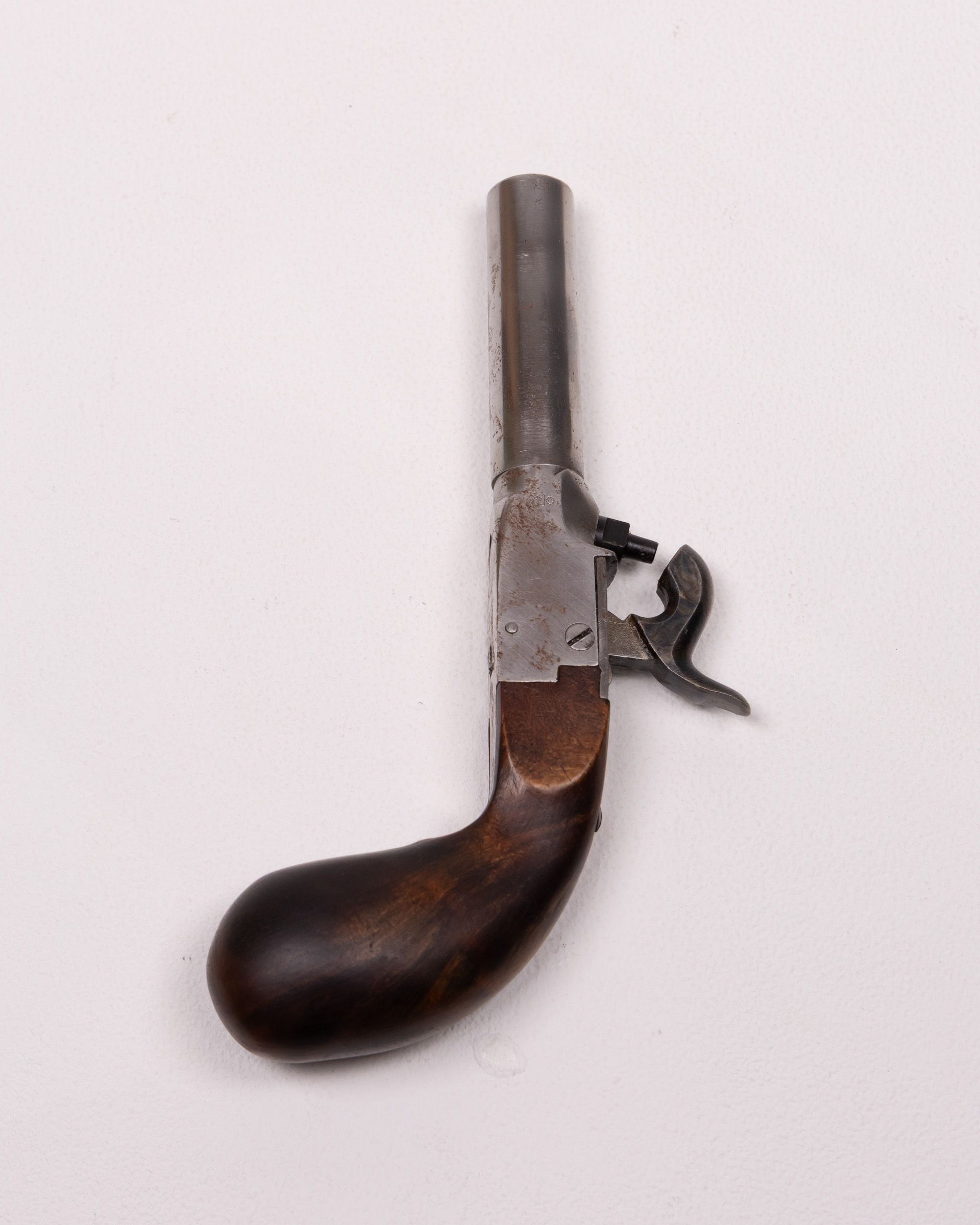 Antique Metal and Wood Pistol Firearm Collectible Weaponry Display - On ...