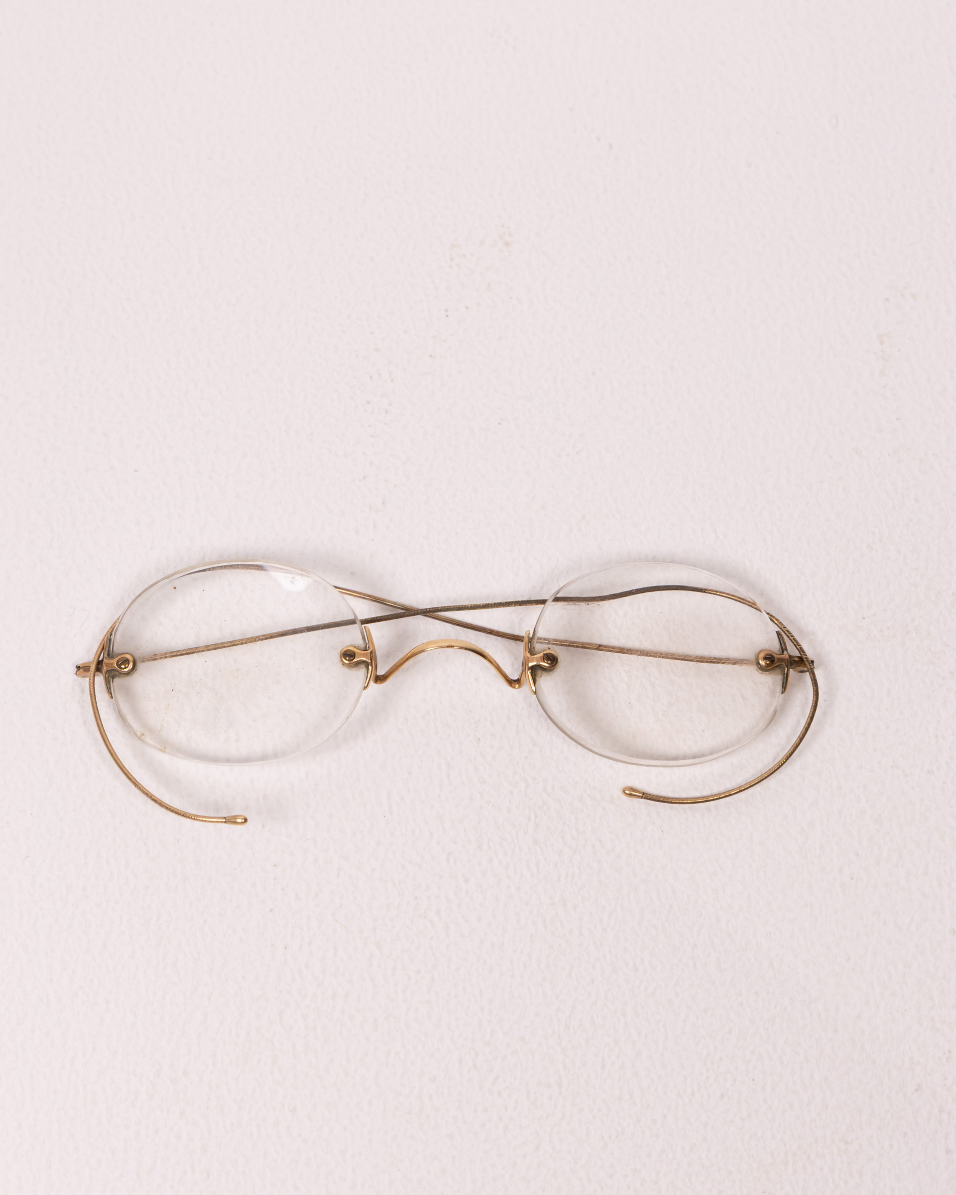 Vintage Gold Tone Metal Frame Round Lens Glasses