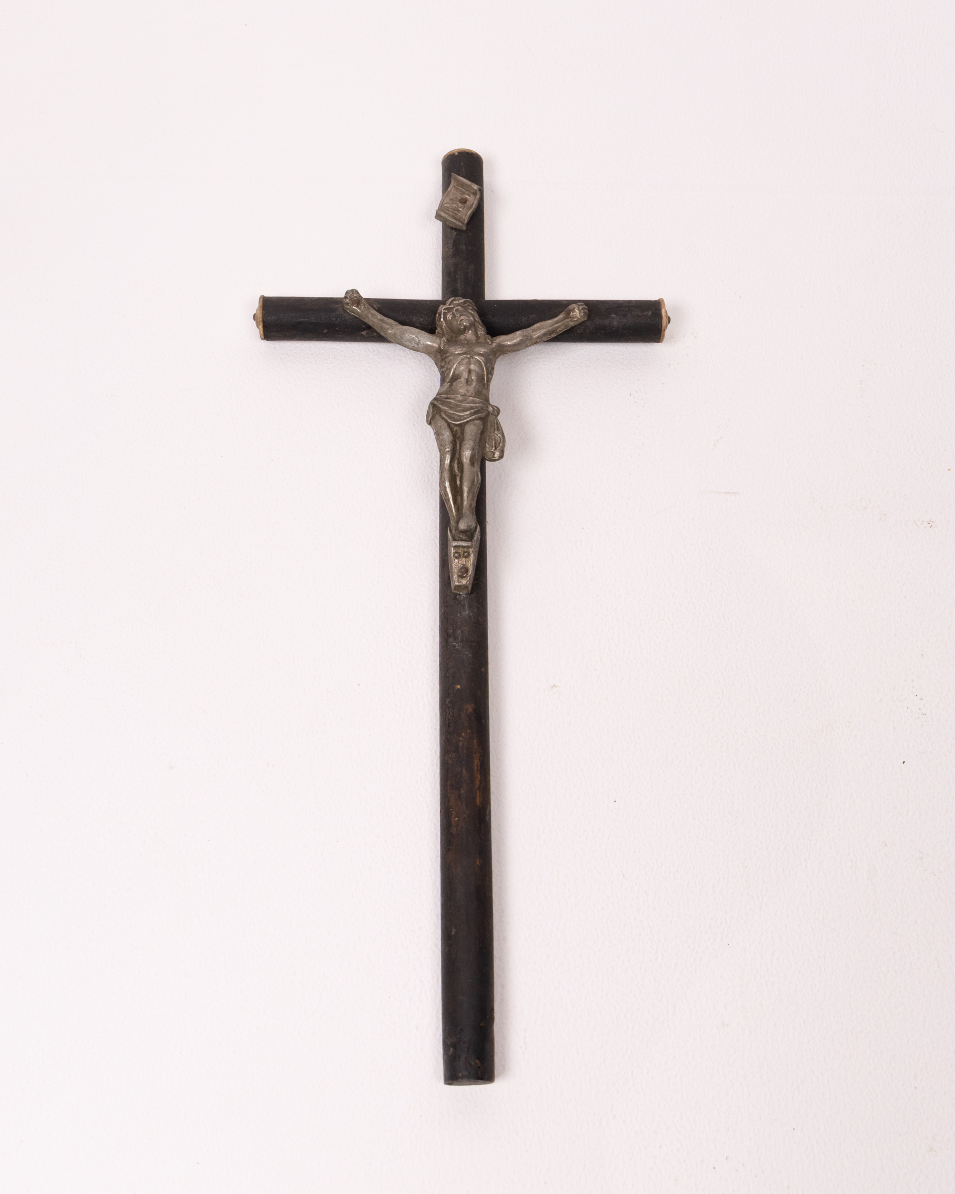 Vintage Style Crucifix Dark Wood Cross Silver Metal Jesus Religious Decor