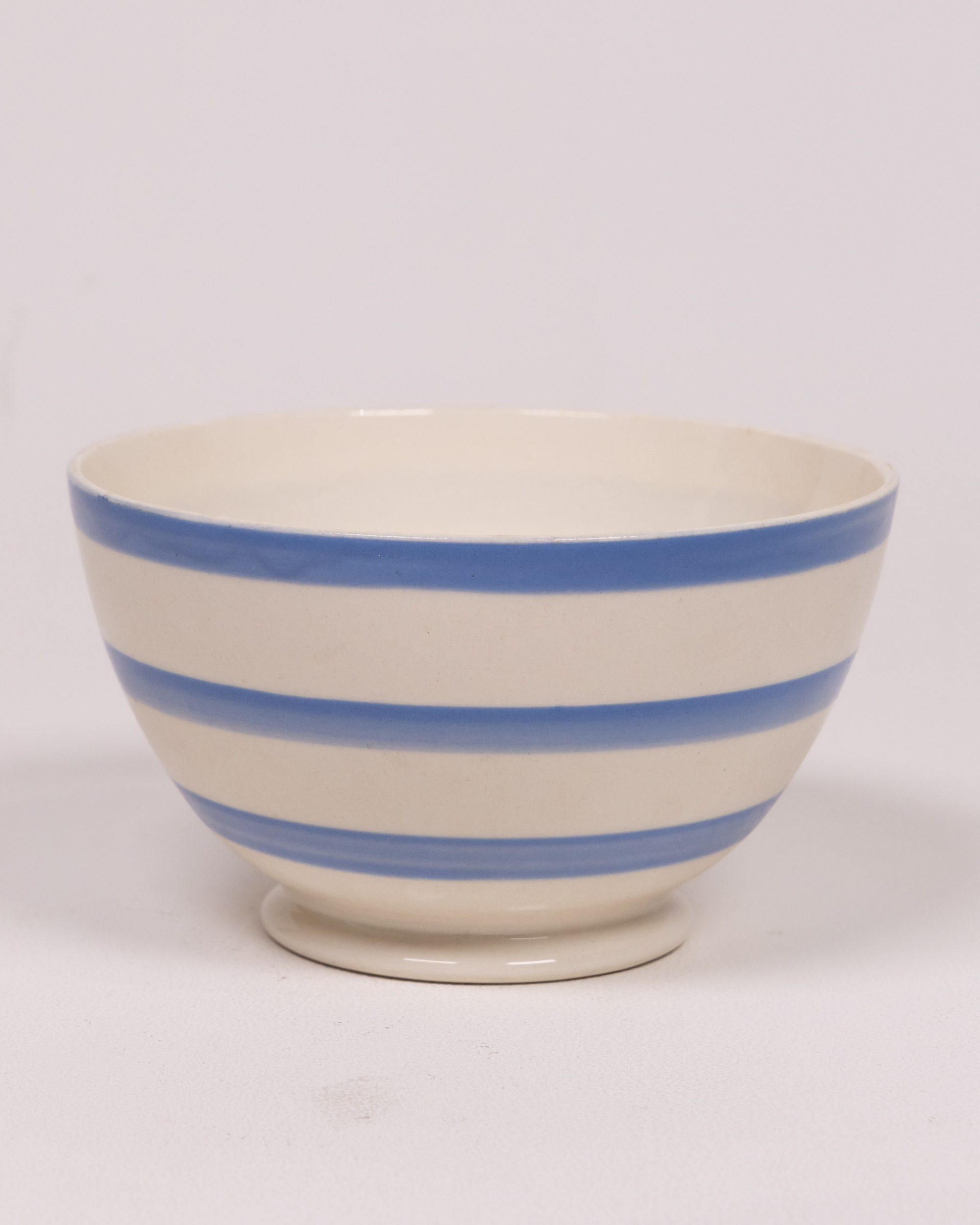Cream Ceramic Bowl with Blue Stripes – Decorative Homeware