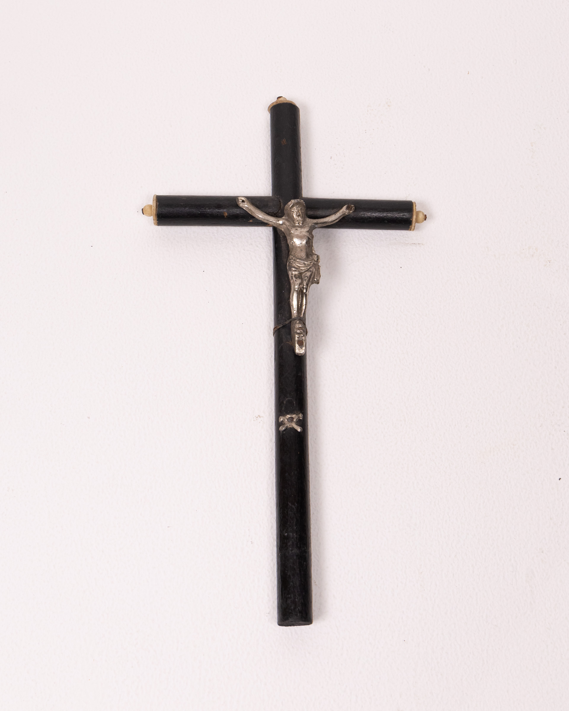 Vintage Crucifix with Silver Jesus Figure & Wood Cross – Religious Decor