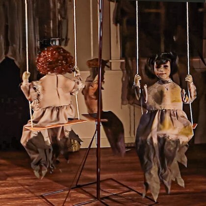 Animated Swinging Kids Halloween Decorative Prop