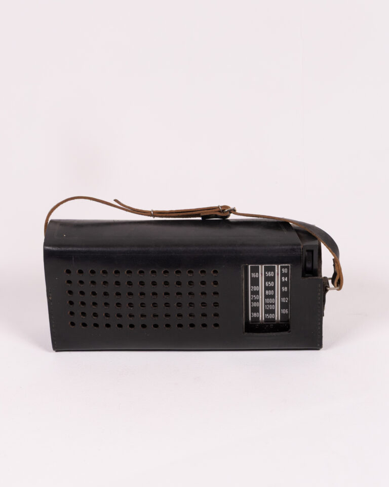 Cistrad Vintage Plastic Radio with Leather Strap
