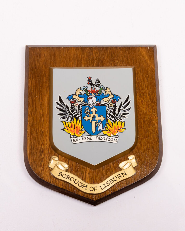 Borough of Scarborough Wood Crest with Metal Plaque
