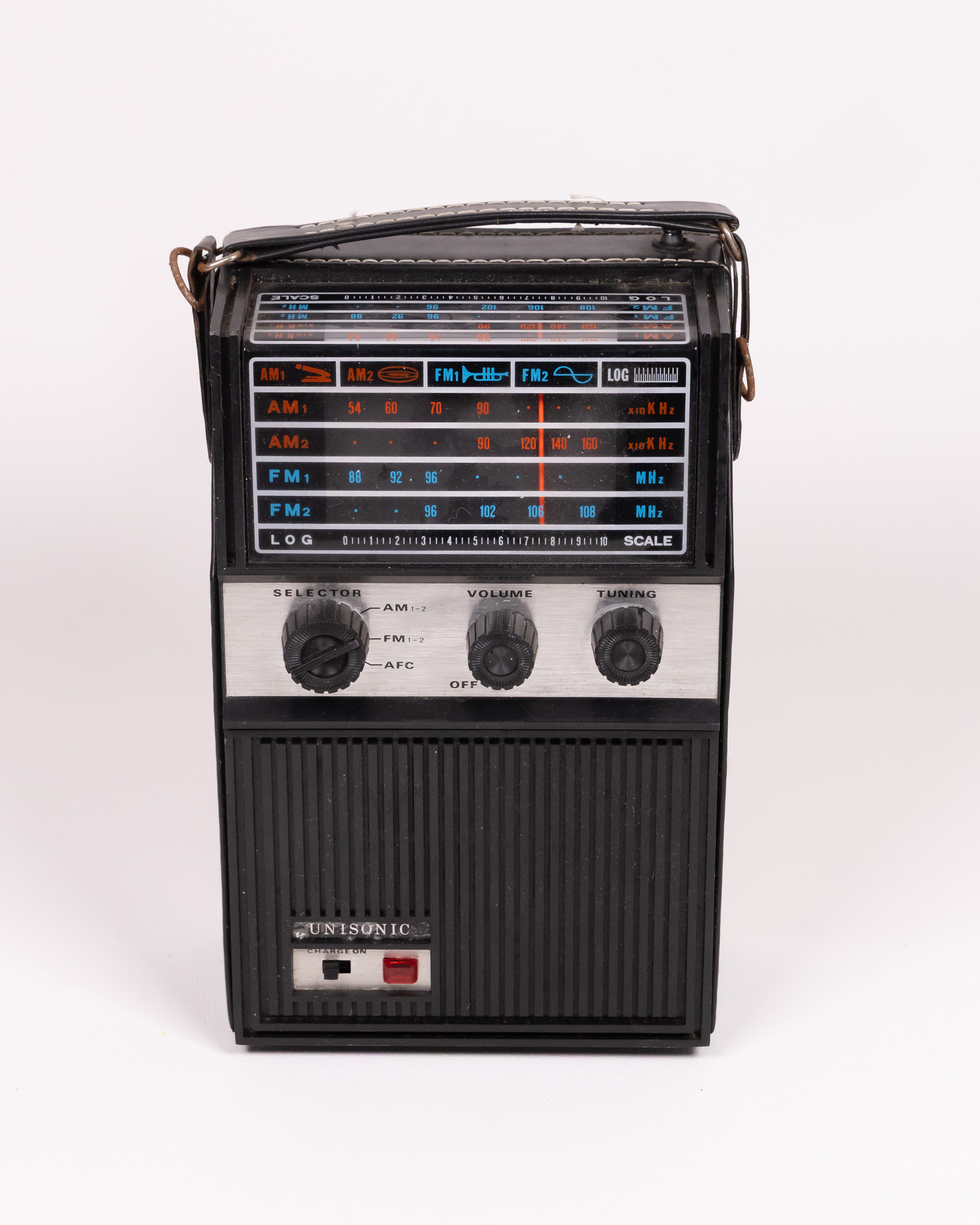 Vintage Unisonic Radio with Leather-Look Handle