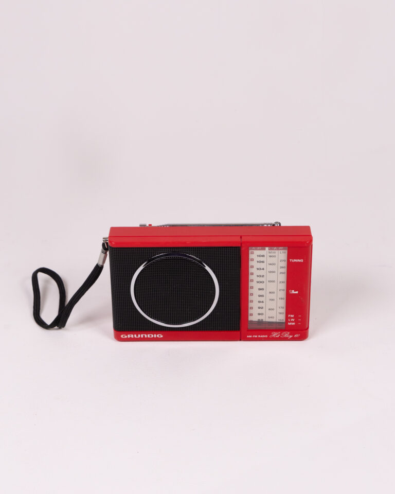 Grundig Hit Boy 60 Radio with Telescopic Antenna