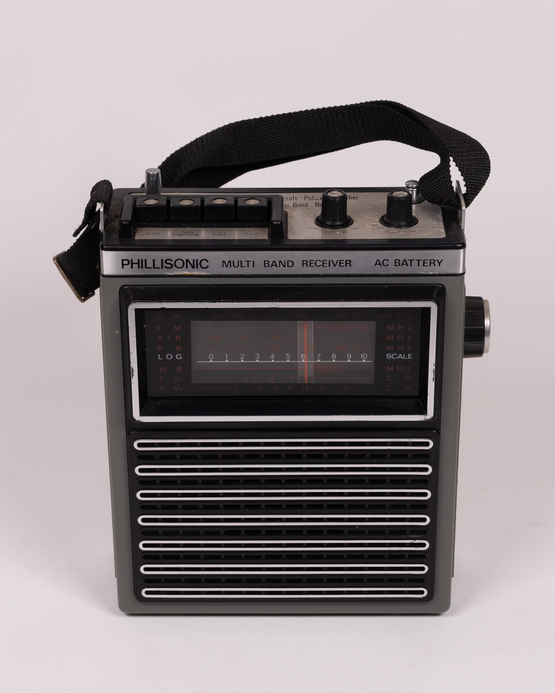 Vintage Phillisonic Multi Band Radio Receiver with Strap